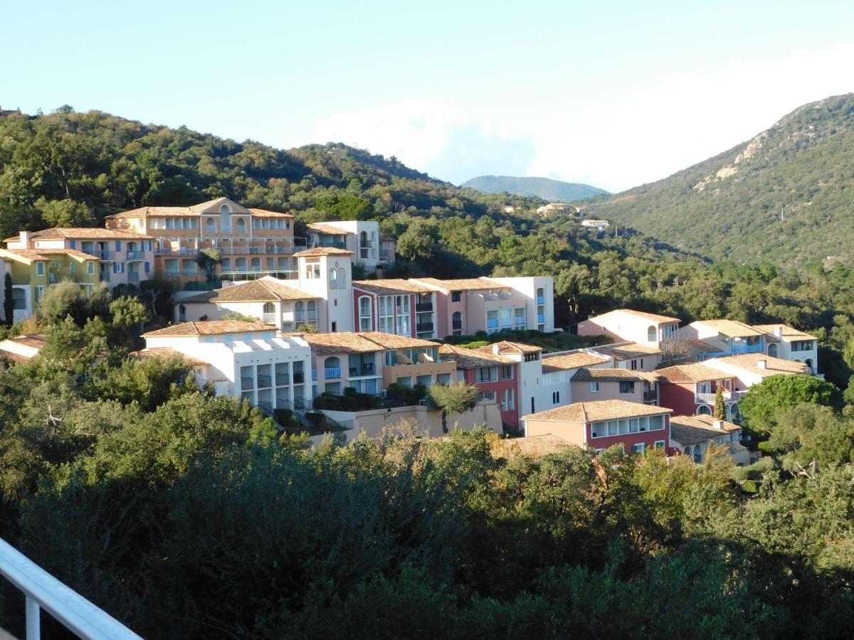 Les Restanques - Grimaud Apartment Exterior foto