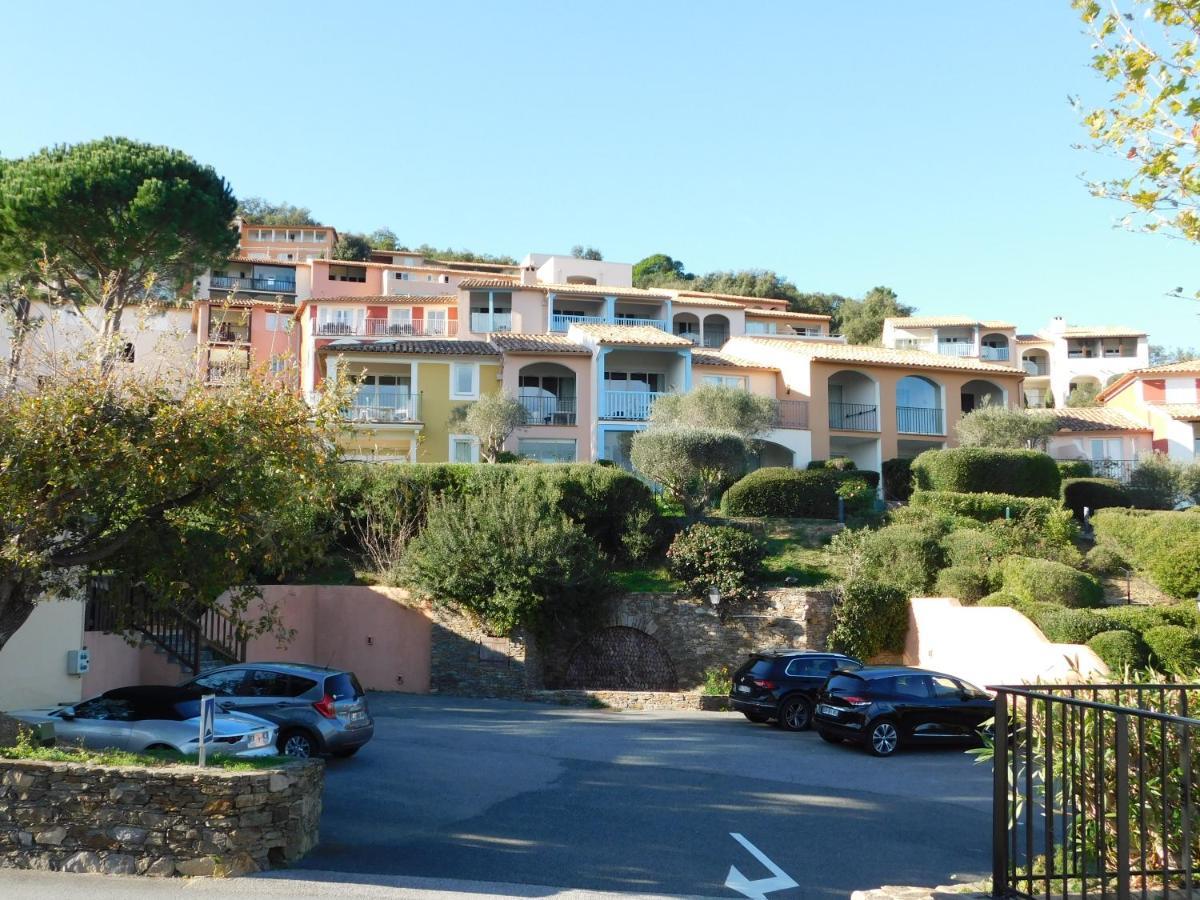 Les Restanques - Grimaud Apartment Exterior foto